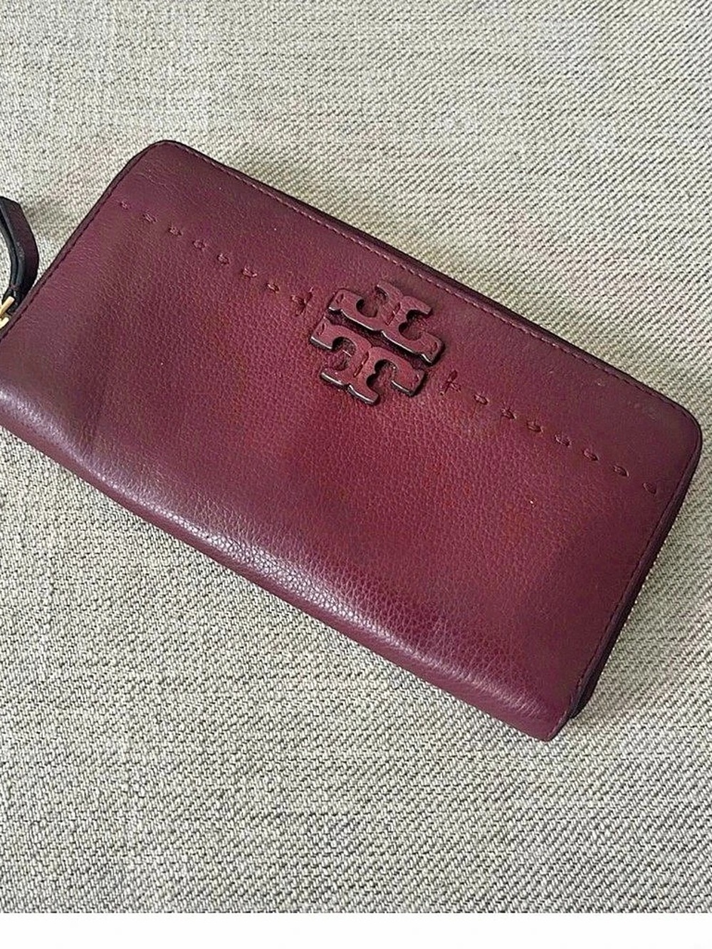 Tory Burch Zip-Around Wallet in Burgundy